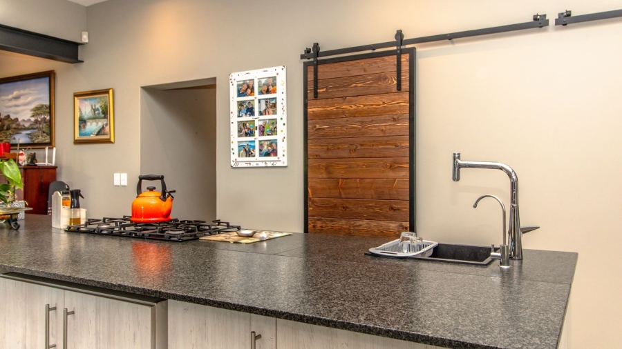 9 Bedroom Property for Sale in Onrus Western Cape